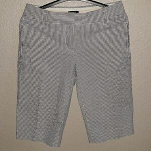 🎈2/$15 J Crew City Fit Pinstripe Seersucker Bermuda Shorts Cotton Navy White